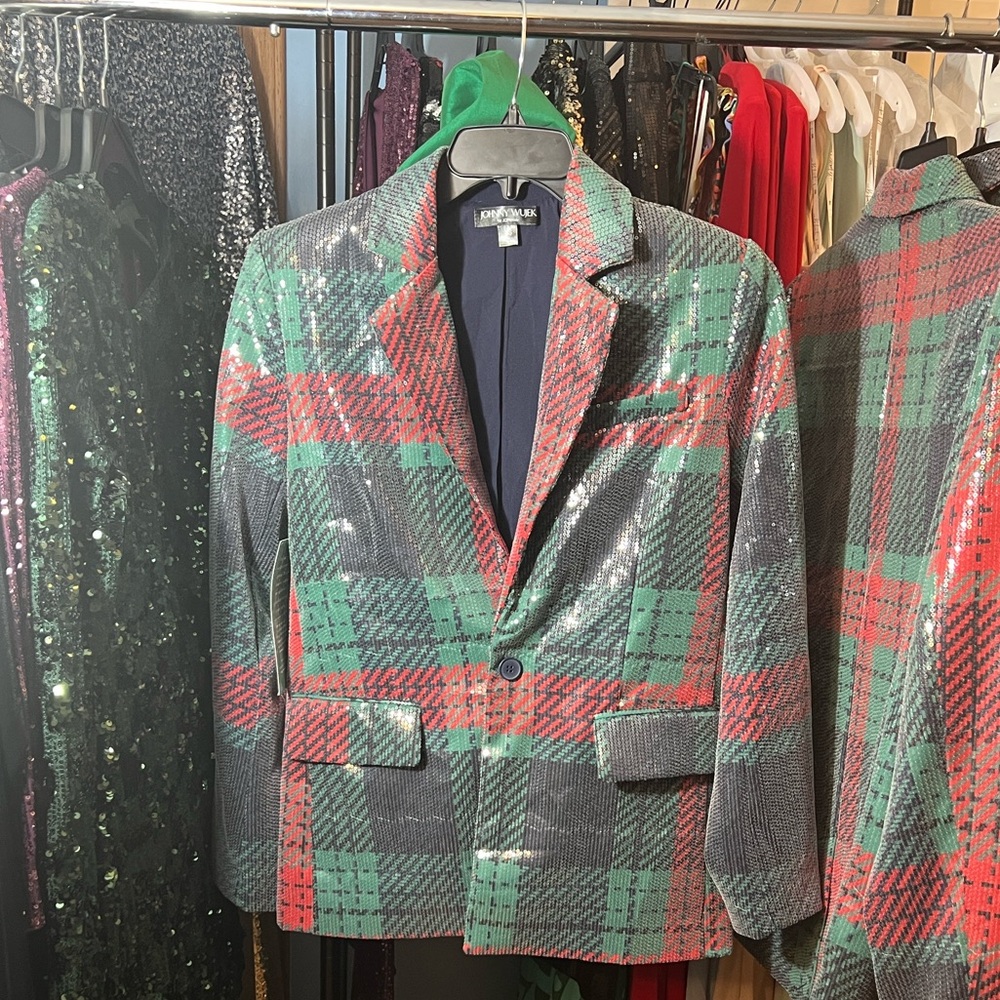 Chic Plaid Blazer in Gray, Green, and Red